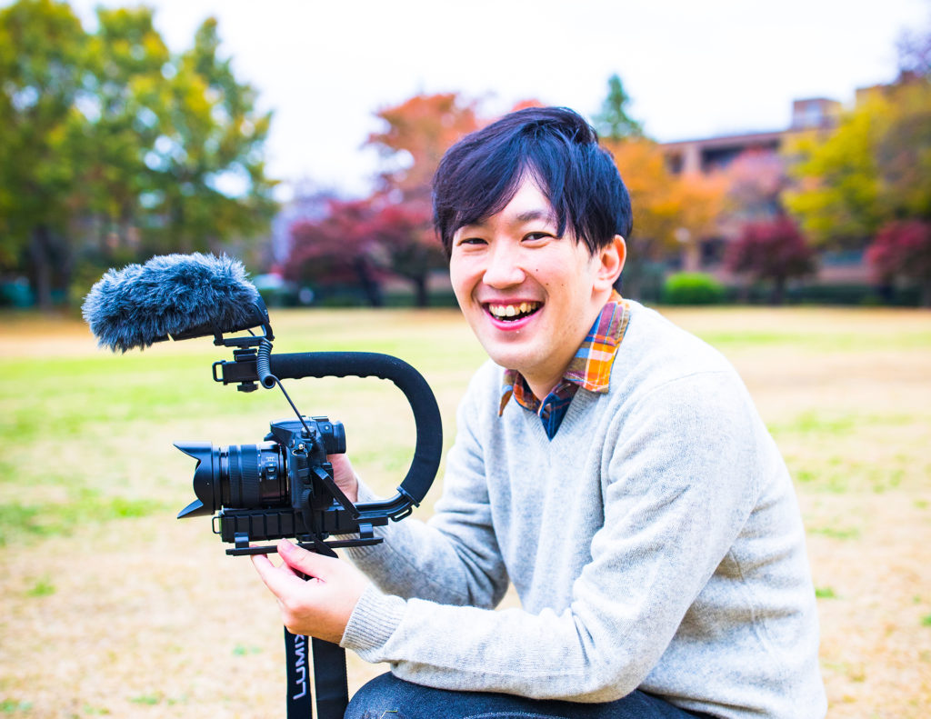プロフィール